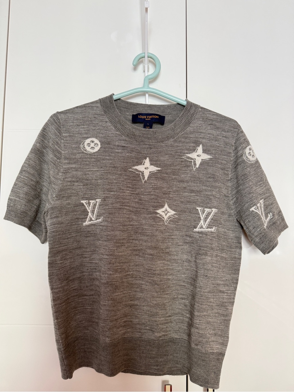 Louis Vuitton Gray and White Monogram Knit Tee